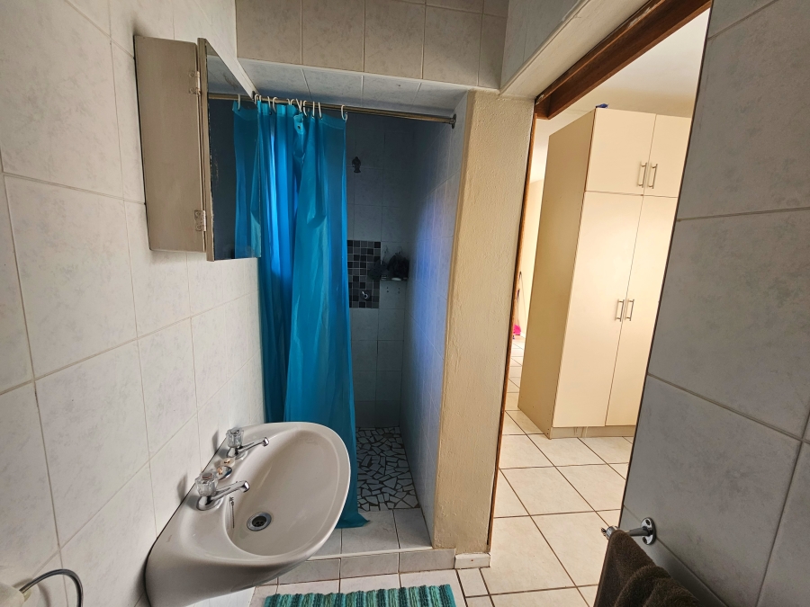 1 Bedroom Property for Sale in Stirling Eastern Cape